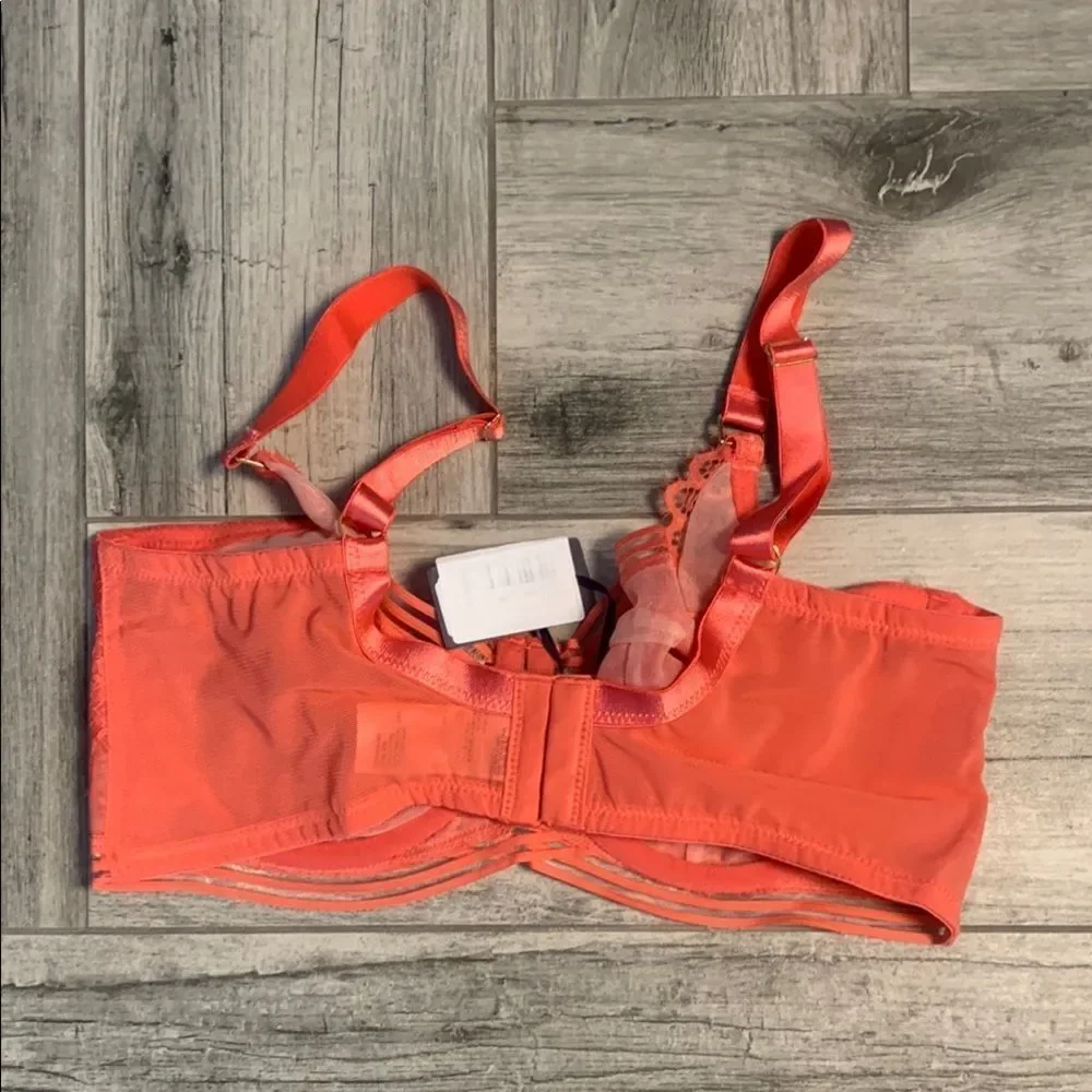 Figleaves Coral Lace Underwire Bra with Adjustable Straps